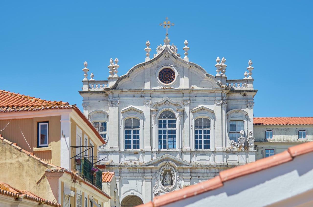 Cozy Apartment In Historic Center With Terrace Lisbon Luaran gambar