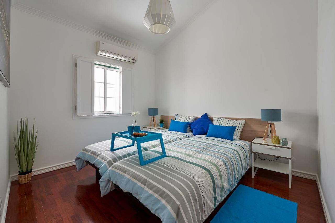 Cozy Apartment In Historic Center With Terrace Lisbon Luaran gambar