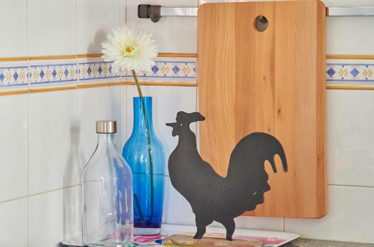 Cozy Apartment In Historic Center With Terrace Lisbon Luaran gambar