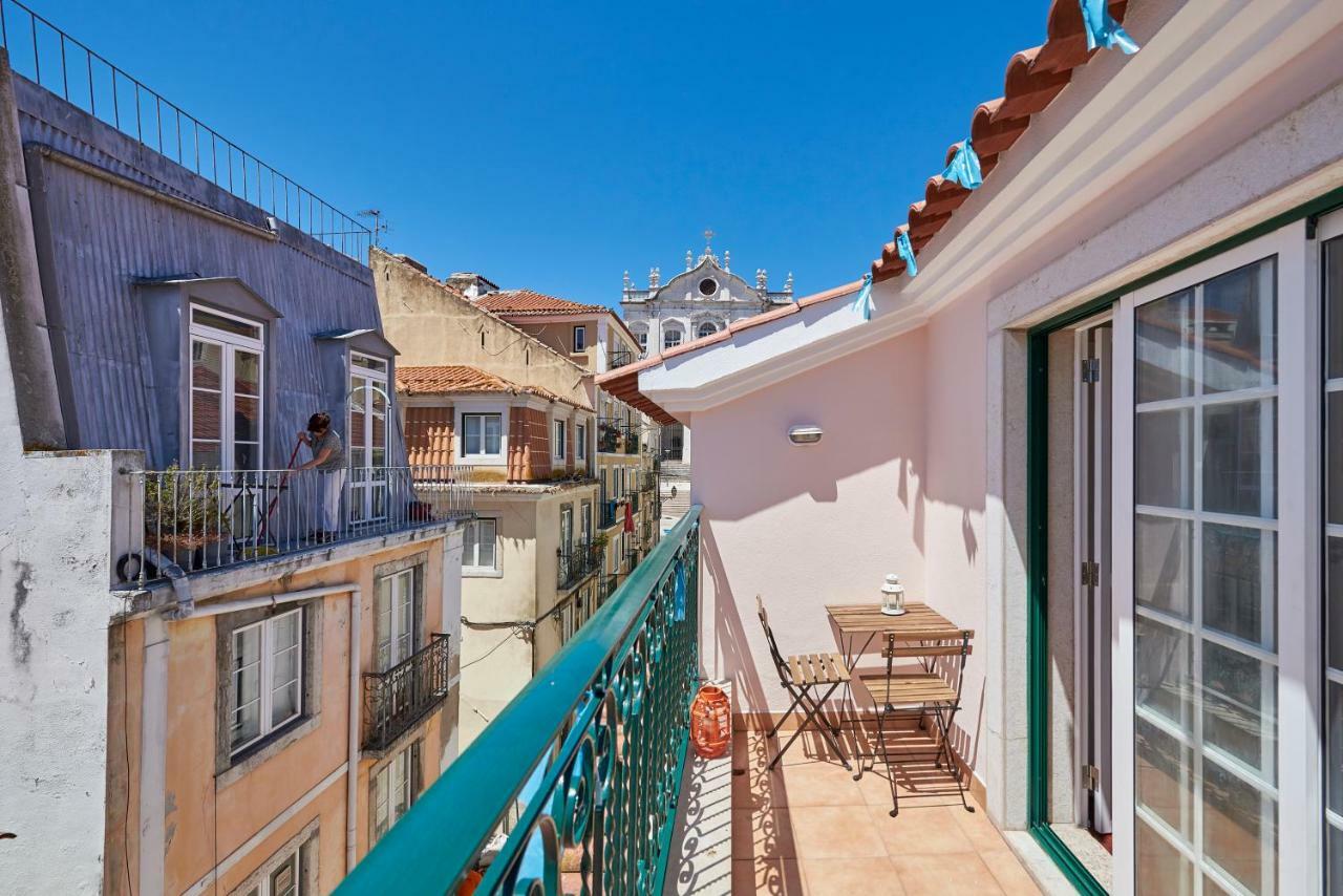 Cozy Apartment In Historic Center With Terrace Lisbon Luaran gambar