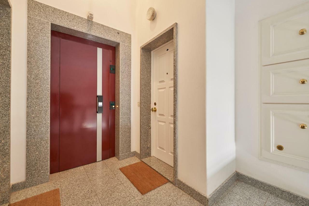 Cozy Apartment In Historic Center With Terrace Lisbon Luaran gambar